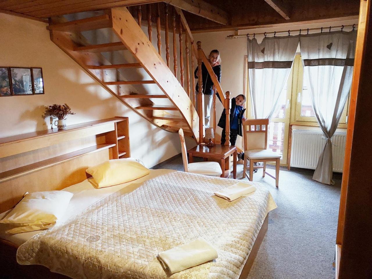 Bergzentrum Pam Яхимов Экстерьер фото