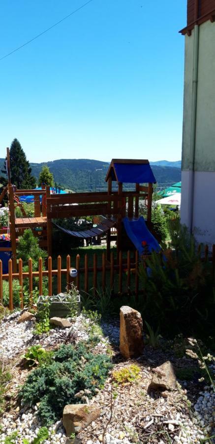 Bergzentrum Pam Яхимов Экстерьер фото