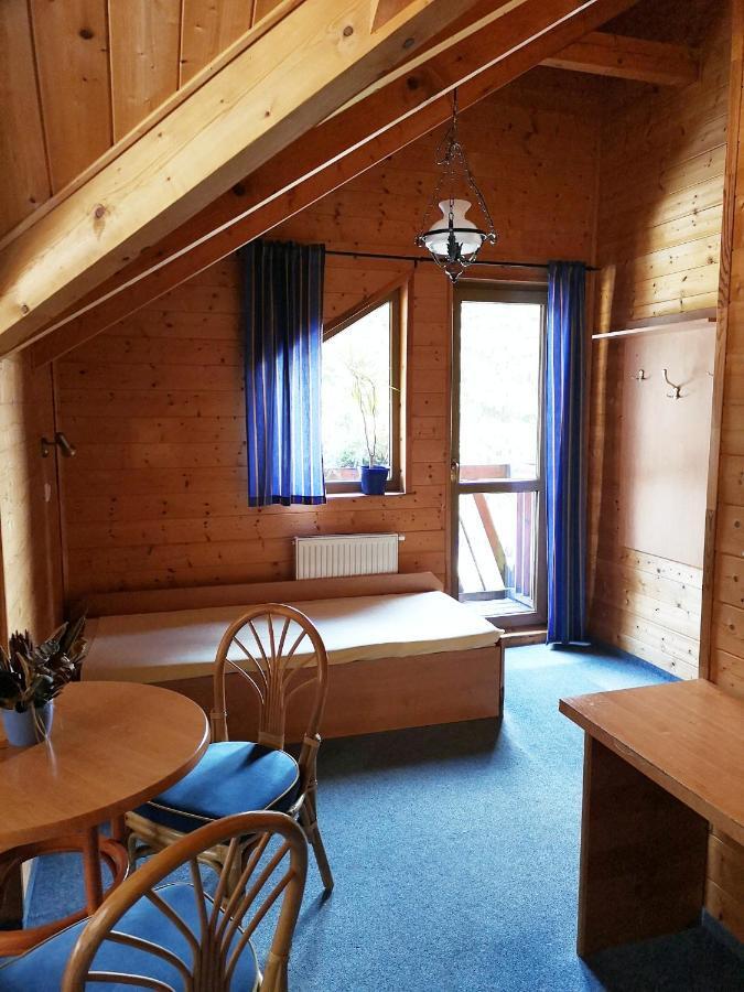 Bergzentrum Pam Яхимов Экстерьер фото