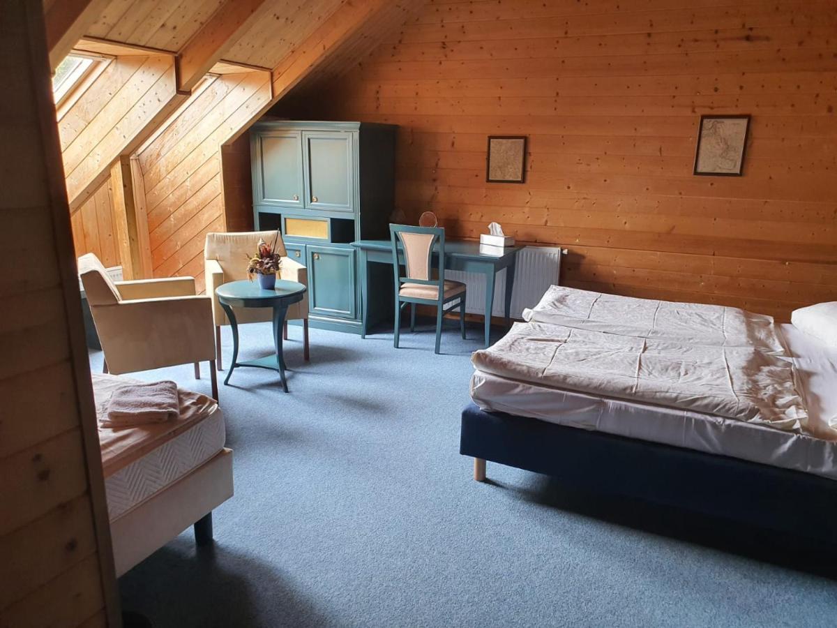 Bergzentrum Pam Яхимов Экстерьер фото